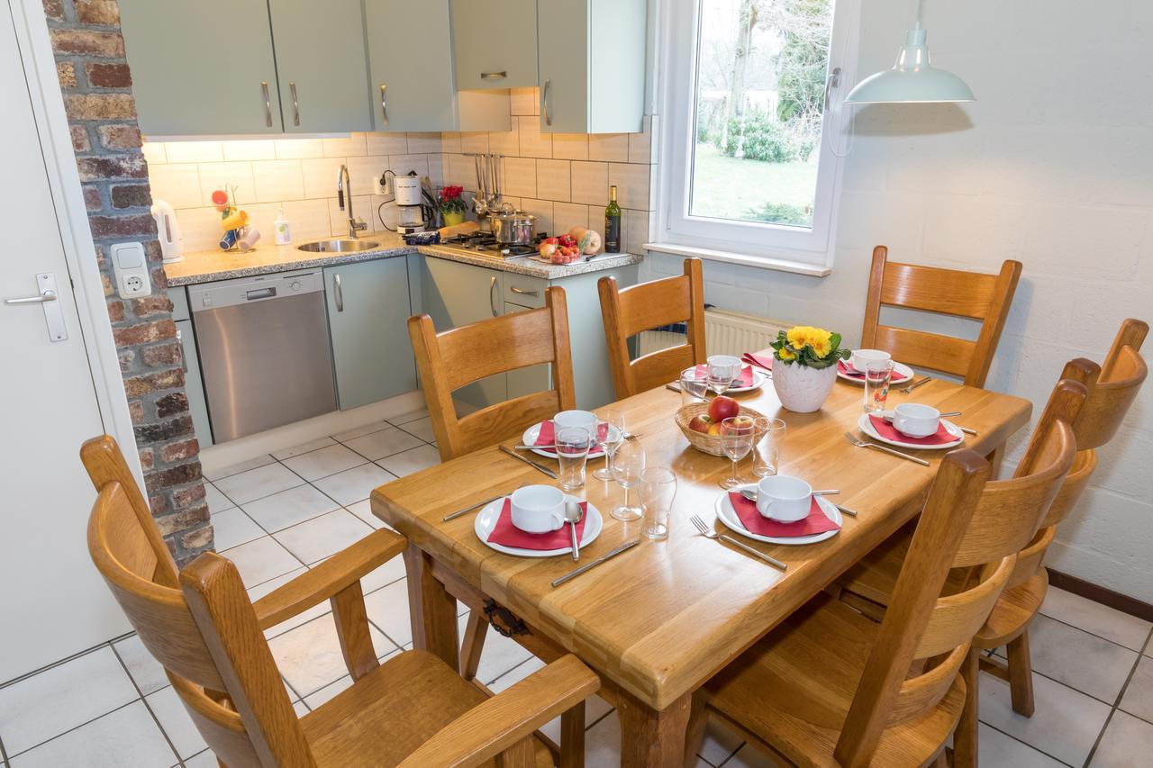 Gulpdal Vakantiewoningen. Gulpen Szoba fotó
